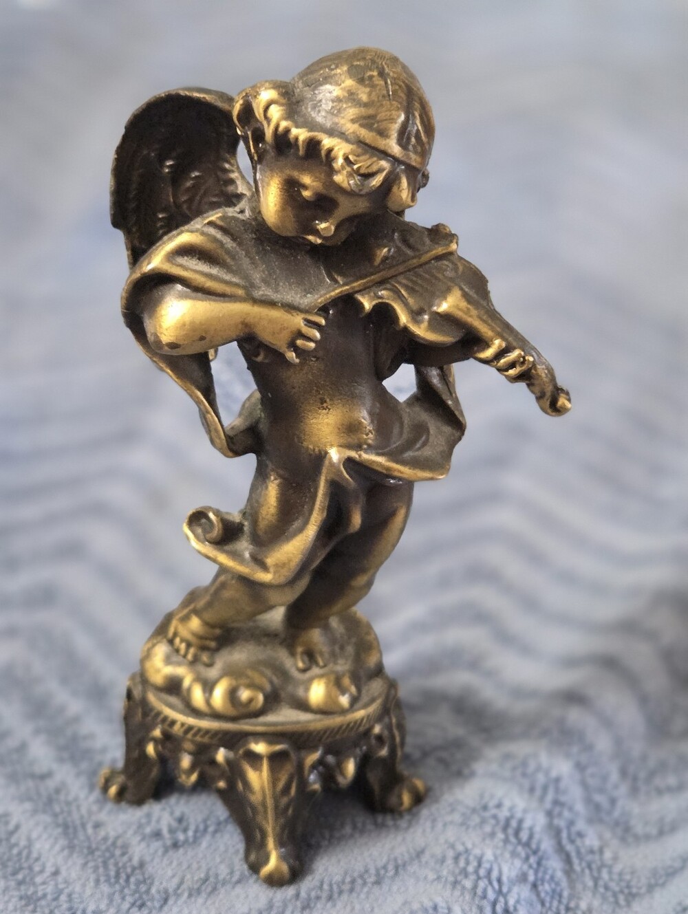Fontanini Depose Italy Cherub Figurine Ornament Playing Violin - Mid Century